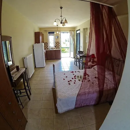 Remenata Apartment Lixouri Room photo
