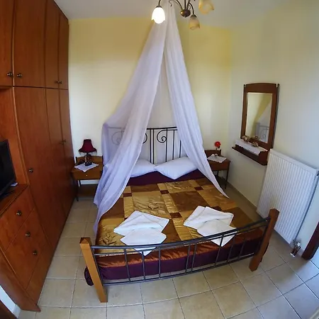 Remenata Apartment Lixouri Room photo